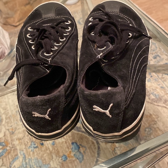 Men's Puma Sneakers - black suede men’s size 11 - Picture 3 of 5
